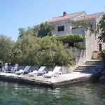 Stone House Gregov, 317- Hr * لومباردا