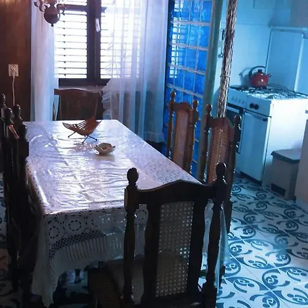 Stone House Gregov, 317- Hr 펜션